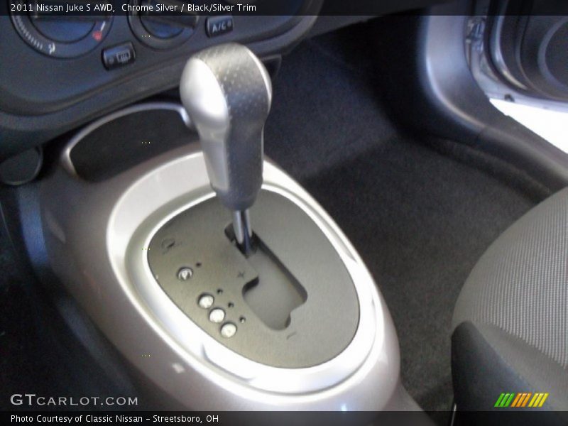 Chrome Silver / Black/Silver Trim 2011 Nissan Juke S AWD