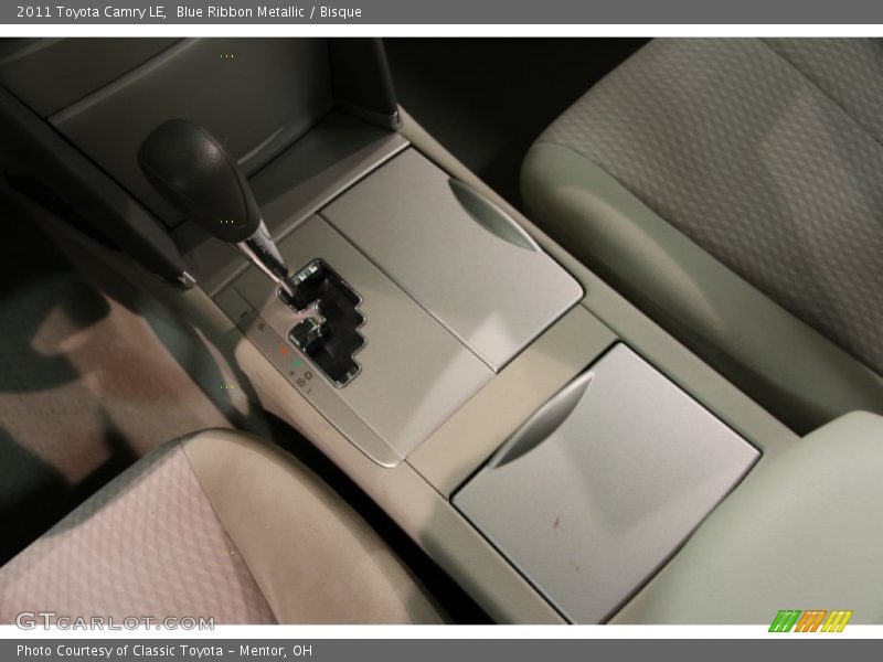Blue Ribbon Metallic / Bisque 2011 Toyota Camry LE