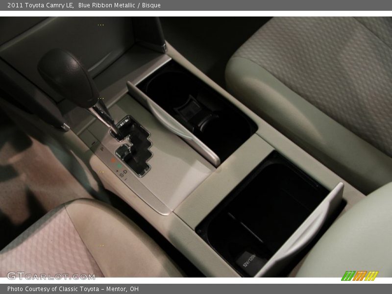 Blue Ribbon Metallic / Bisque 2011 Toyota Camry LE