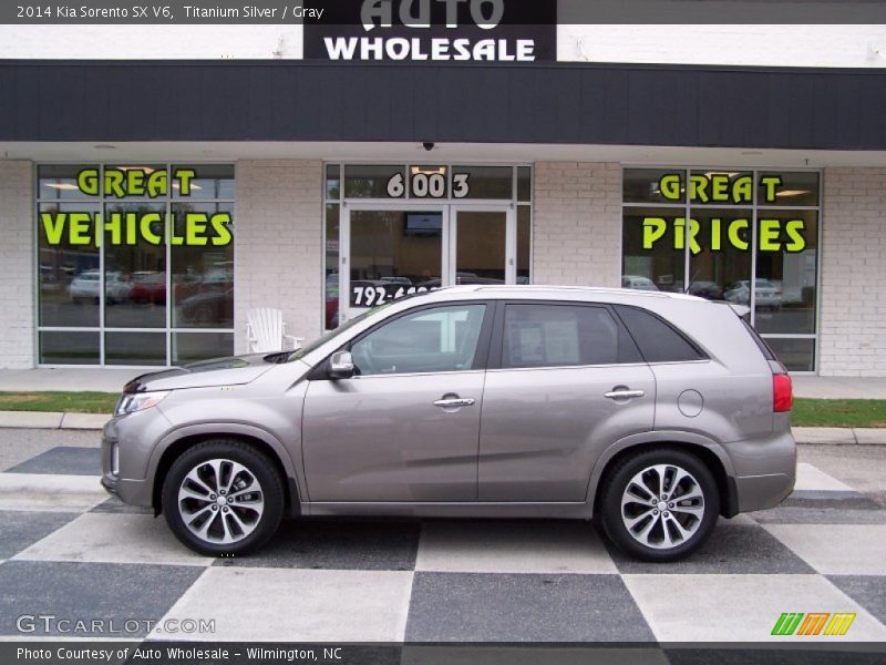 Titanium Silver / Gray 2014 Kia Sorento SX V6