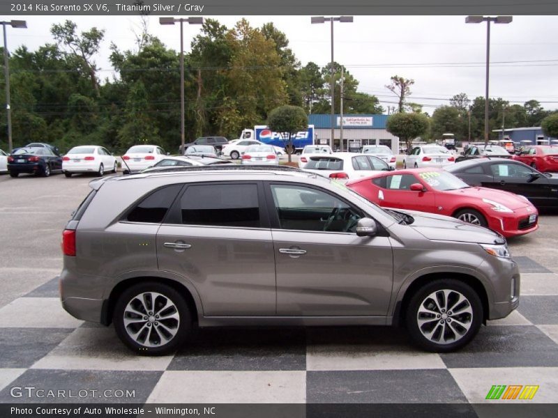 Titanium Silver / Gray 2014 Kia Sorento SX V6