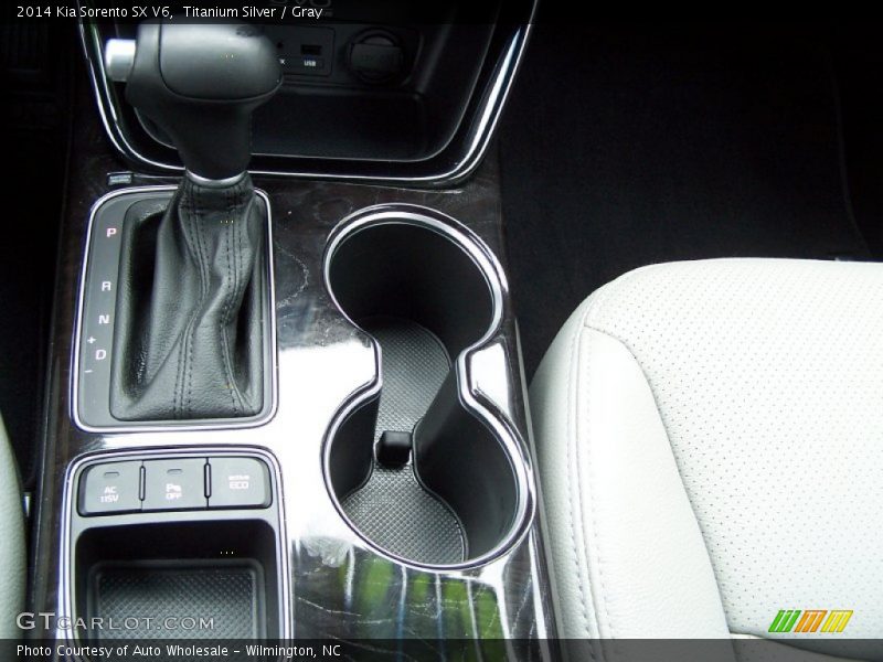 Titanium Silver / Gray 2014 Kia Sorento SX V6