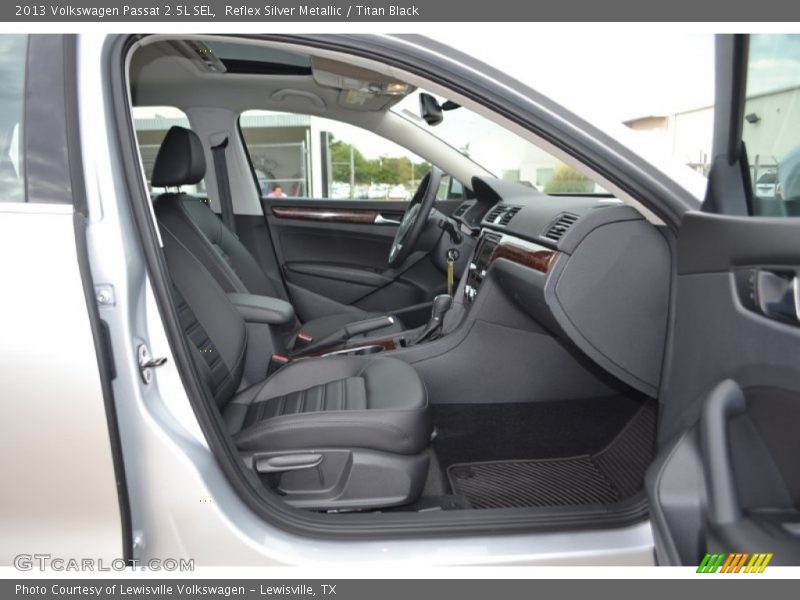 Reflex Silver Metallic / Titan Black 2013 Volkswagen Passat 2.5L SEL