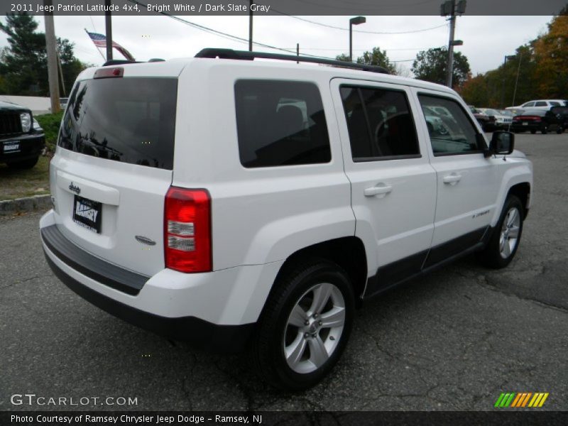 Bright White / Dark Slate Gray 2011 Jeep Patriot Latitude 4x4