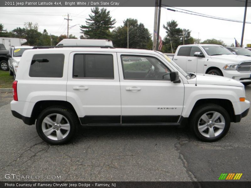 Bright White / Dark Slate Gray 2011 Jeep Patriot Latitude 4x4