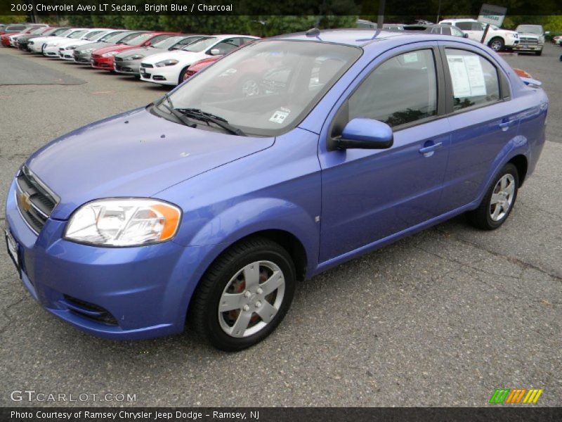 Front 3/4 View of 2009 Aveo LT Sedan