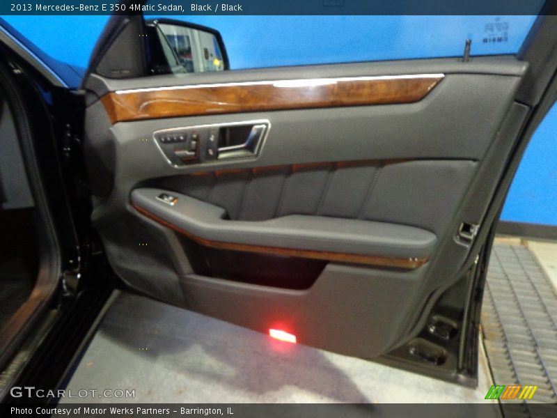 Black / Black 2013 Mercedes-Benz E 350 4Matic Sedan