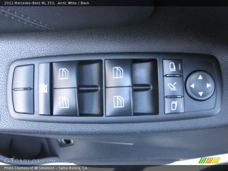 Arctic White / Black 2011 Mercedes-Benz ML 350