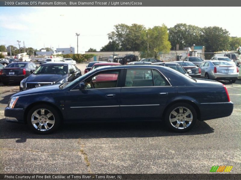 Blue Diamond Tricoat / Light Linen/Cocoa 2009 Cadillac DTS Platinum Edition