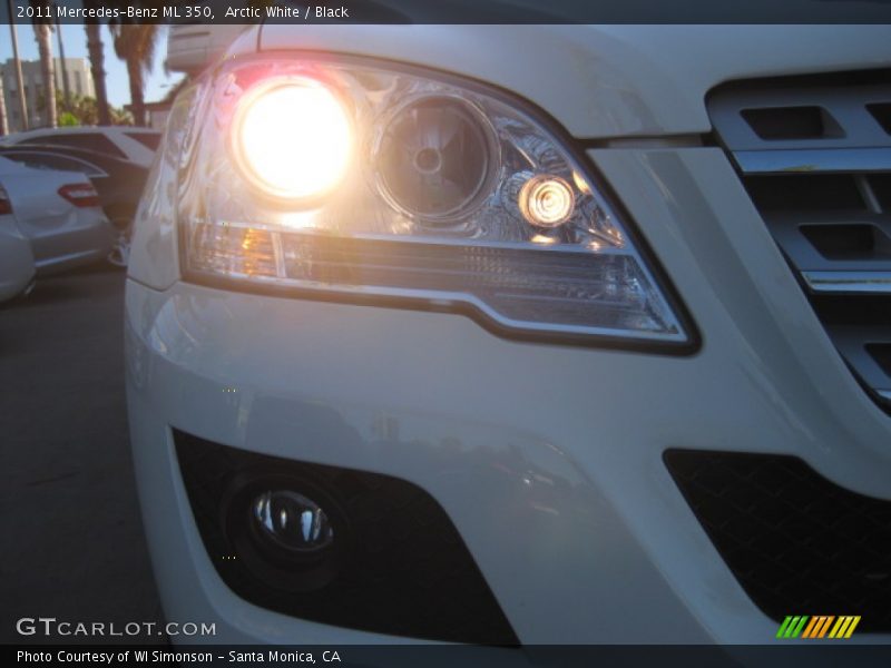 Arctic White / Black 2011 Mercedes-Benz ML 350