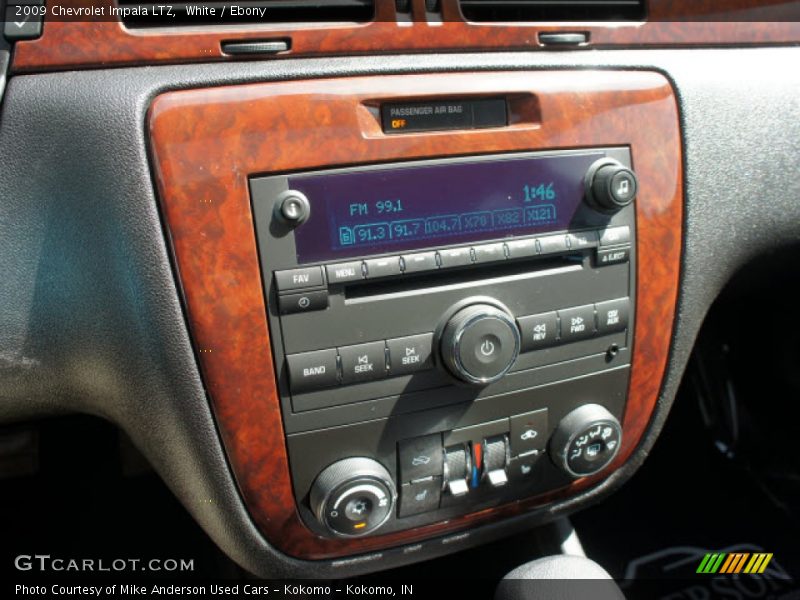 White / Ebony 2009 Chevrolet Impala LTZ