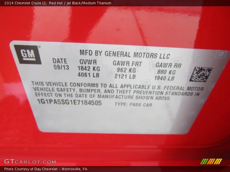 Red Hot / Jet Black/Medium Titanium 2014 Chevrolet Cruze LS