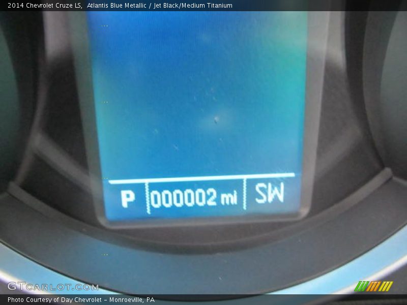 Atlantis Blue Metallic / Jet Black/Medium Titanium 2014 Chevrolet Cruze LS