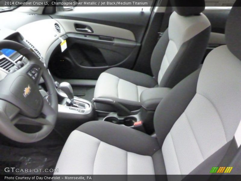 Champagne Silver Metallic / Jet Black/Medium Titanium 2014 Chevrolet Cruze LS