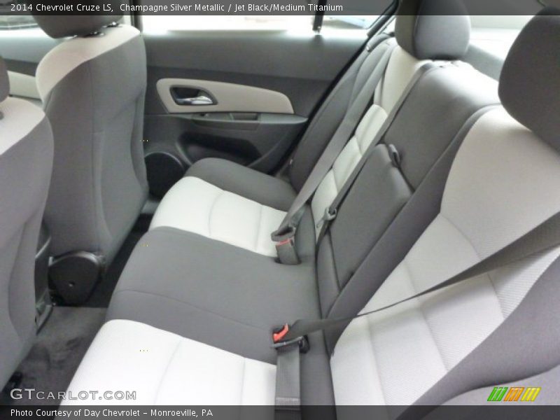 Champagne Silver Metallic / Jet Black/Medium Titanium 2014 Chevrolet Cruze LS