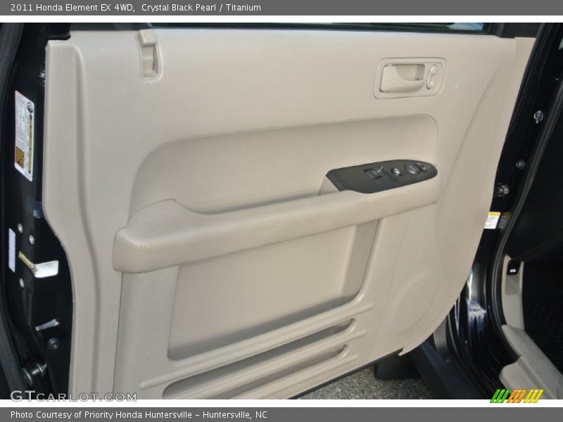 Crystal Black Pearl / Titanium 2011 Honda Element EX 4WD