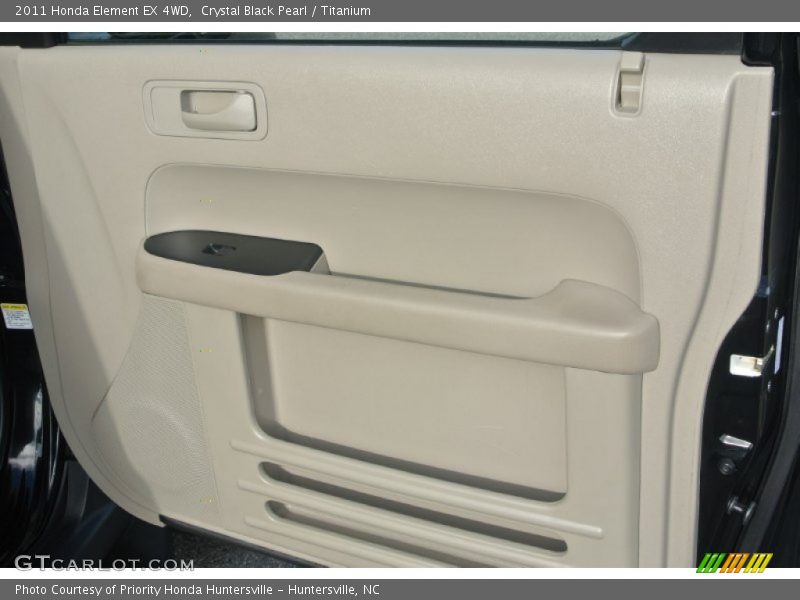 Crystal Black Pearl / Titanium 2011 Honda Element EX 4WD