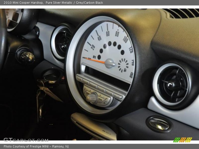 Pure Silver Metallic / Grey/Carbon Black 2010 Mini Cooper Hardtop