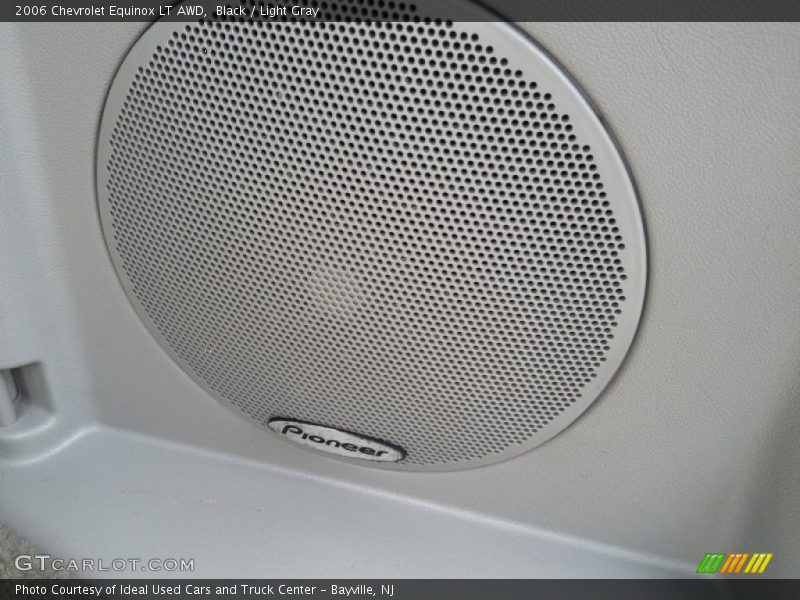 Black / Light Gray 2006 Chevrolet Equinox LT AWD