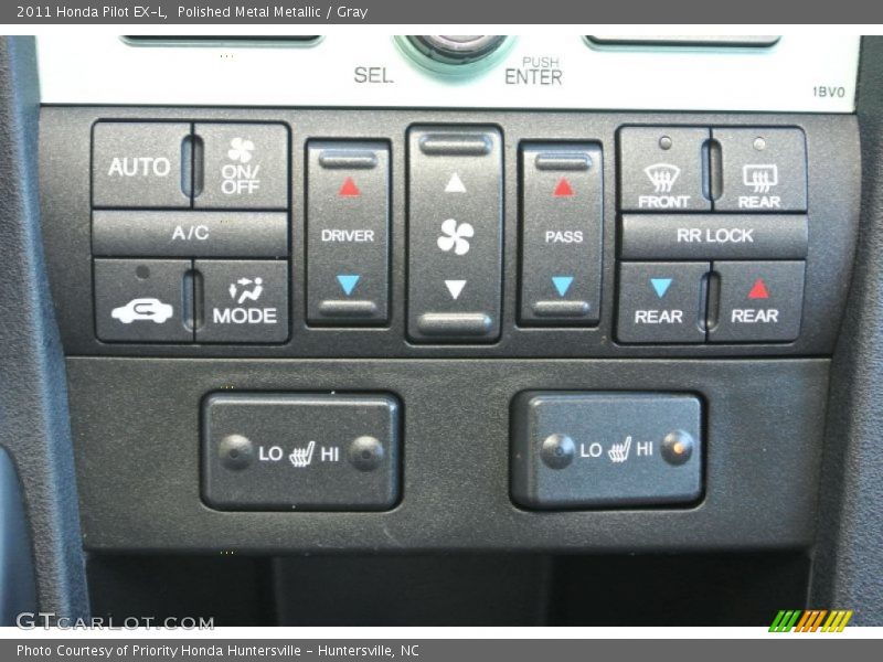 Polished Metal Metallic / Gray 2011 Honda Pilot EX-L