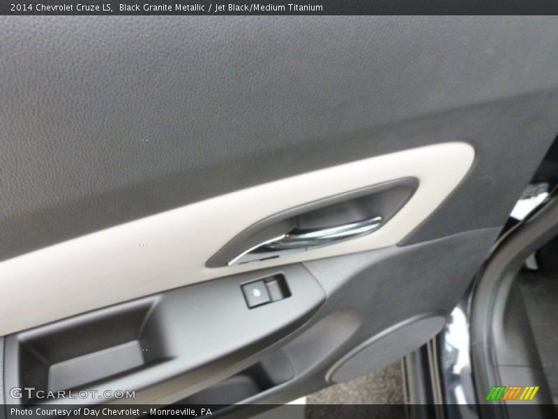 Black Granite Metallic / Jet Black/Medium Titanium 2014 Chevrolet Cruze LS