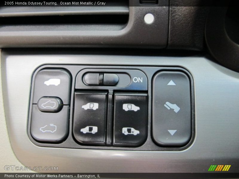 Ocean Mist Metallic / Gray 2005 Honda Odyssey Touring