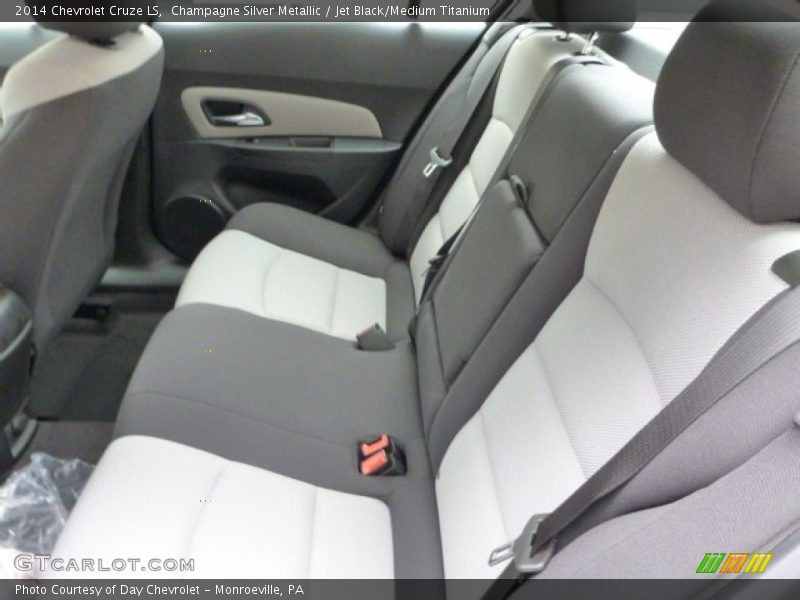 Champagne Silver Metallic / Jet Black/Medium Titanium 2014 Chevrolet Cruze LS
