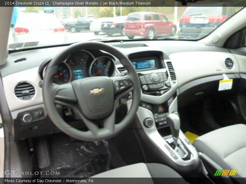 Champagne Silver Metallic / Jet Black/Medium Titanium 2014 Chevrolet Cruze LS
