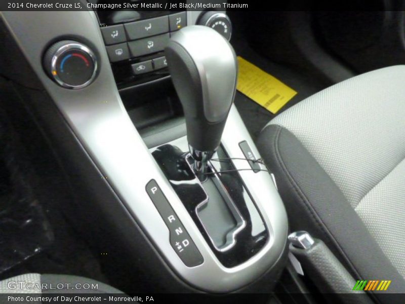 Champagne Silver Metallic / Jet Black/Medium Titanium 2014 Chevrolet Cruze LS
