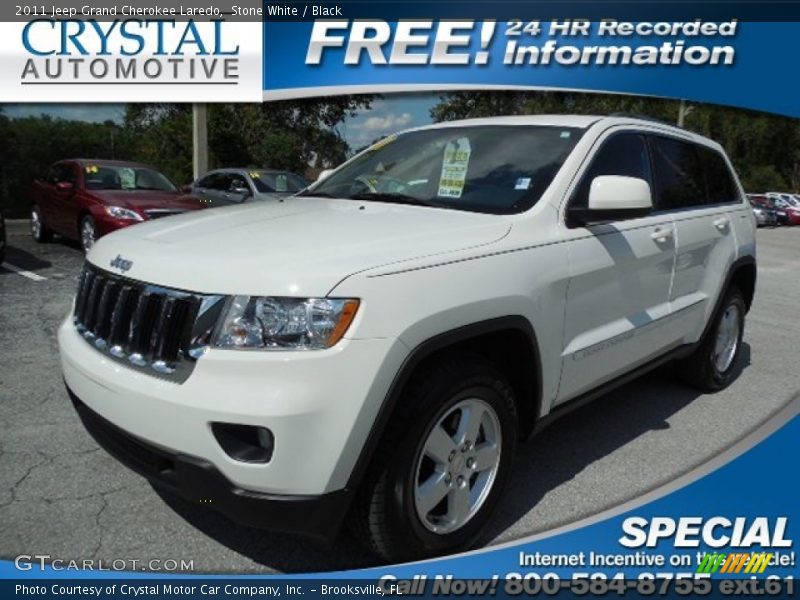Stone White / Black 2011 Jeep Grand Cherokee Laredo