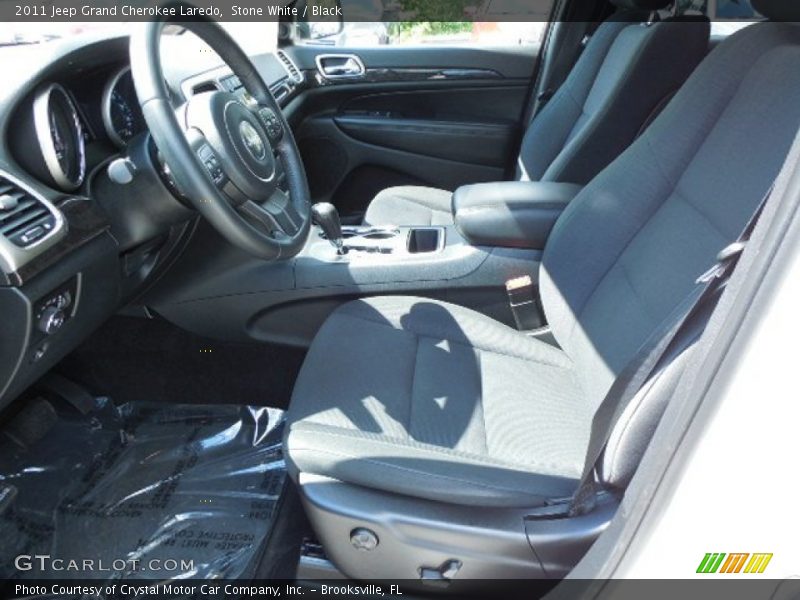 Stone White / Black 2011 Jeep Grand Cherokee Laredo