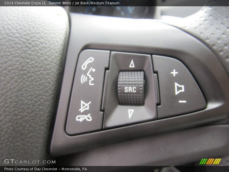 Summit White / Jet Black/Medium Titanium 2014 Chevrolet Cruze LS