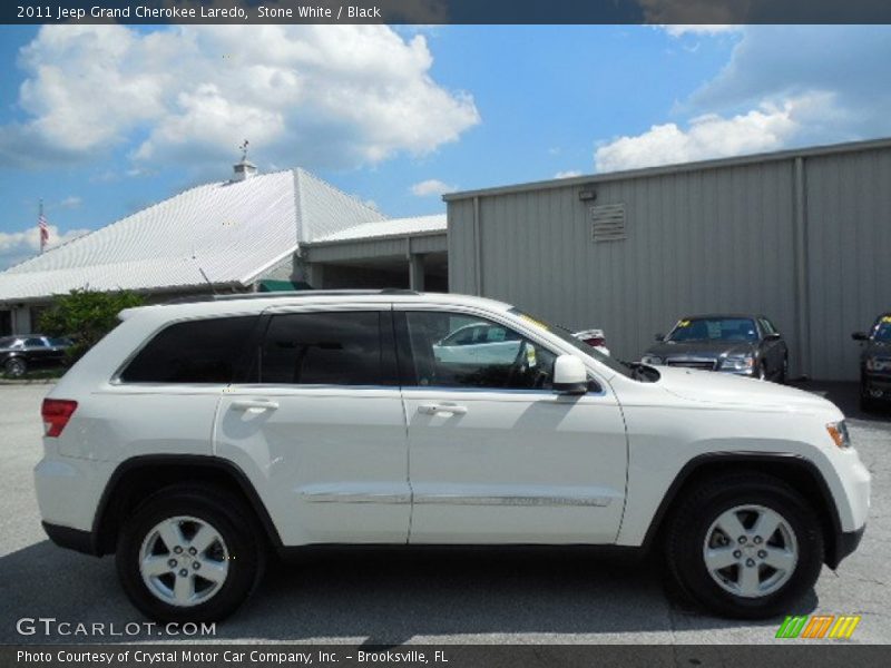 Stone White / Black 2011 Jeep Grand Cherokee Laredo