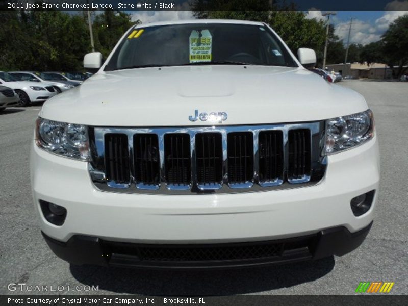 Stone White / Black 2011 Jeep Grand Cherokee Laredo