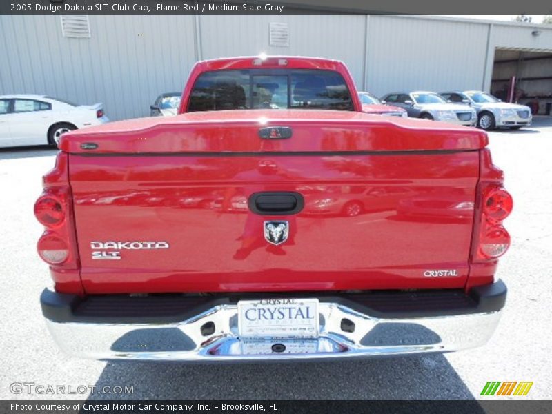 Flame Red / Medium Slate Gray 2005 Dodge Dakota SLT Club Cab