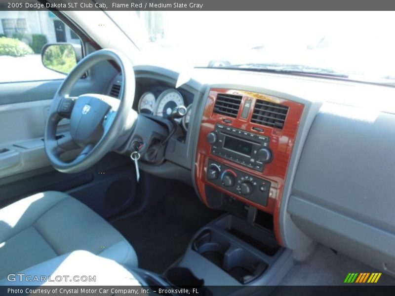 Flame Red / Medium Slate Gray 2005 Dodge Dakota SLT Club Cab