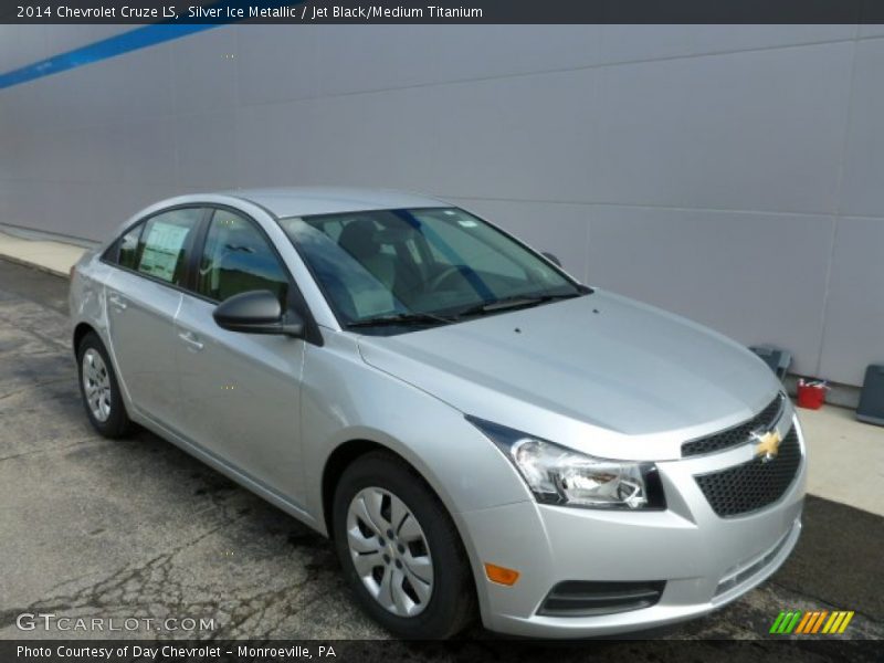 Silver Ice Metallic / Jet Black/Medium Titanium 2014 Chevrolet Cruze LS