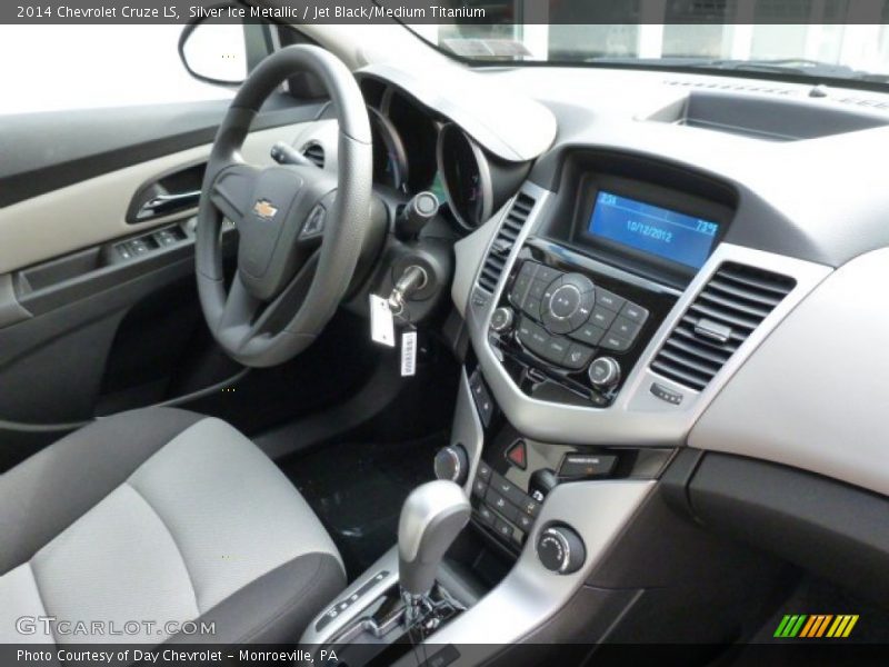 Silver Ice Metallic / Jet Black/Medium Titanium 2014 Chevrolet Cruze LS