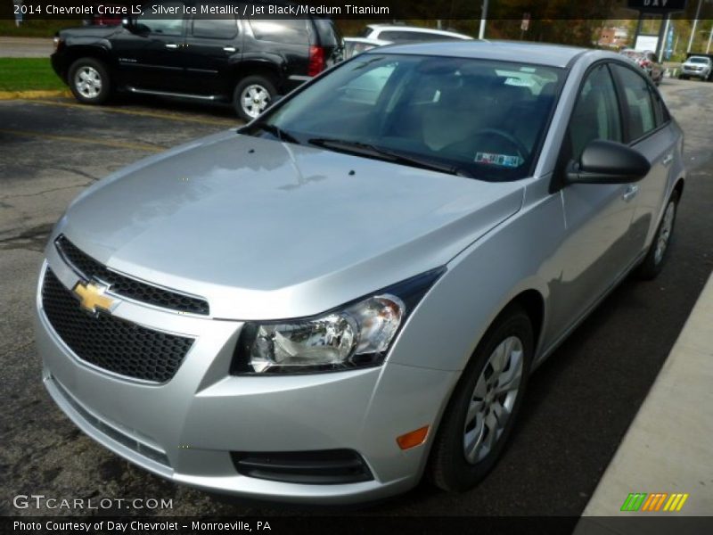 Silver Ice Metallic / Jet Black/Medium Titanium 2014 Chevrolet Cruze LS