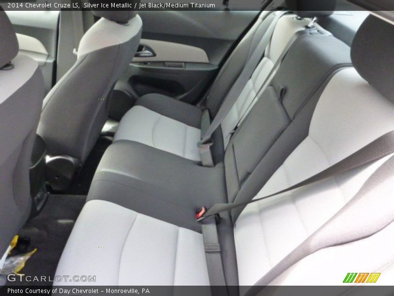 Silver Ice Metallic / Jet Black/Medium Titanium 2014 Chevrolet Cruze LS