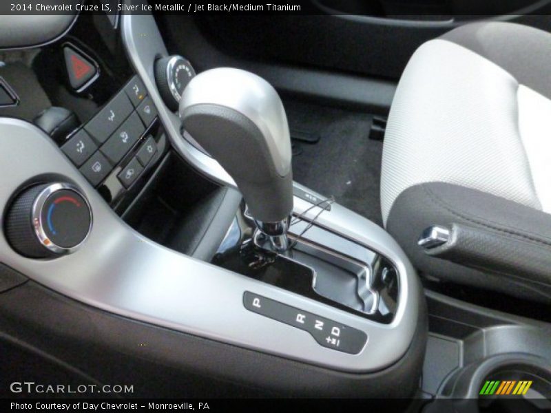 Silver Ice Metallic / Jet Black/Medium Titanium 2014 Chevrolet Cruze LS
