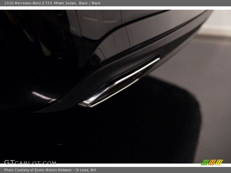 Black / Black 2010 Mercedes-Benz E 550 4Matic Sedan