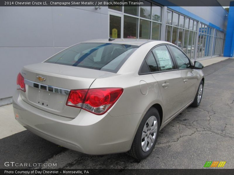 Champagne Silver Metallic / Jet Black/Medium Titanium 2014 Chevrolet Cruze LS
