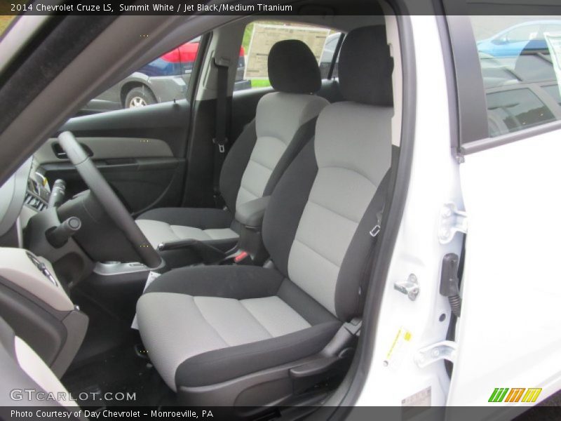 Summit White / Jet Black/Medium Titanium 2014 Chevrolet Cruze LS