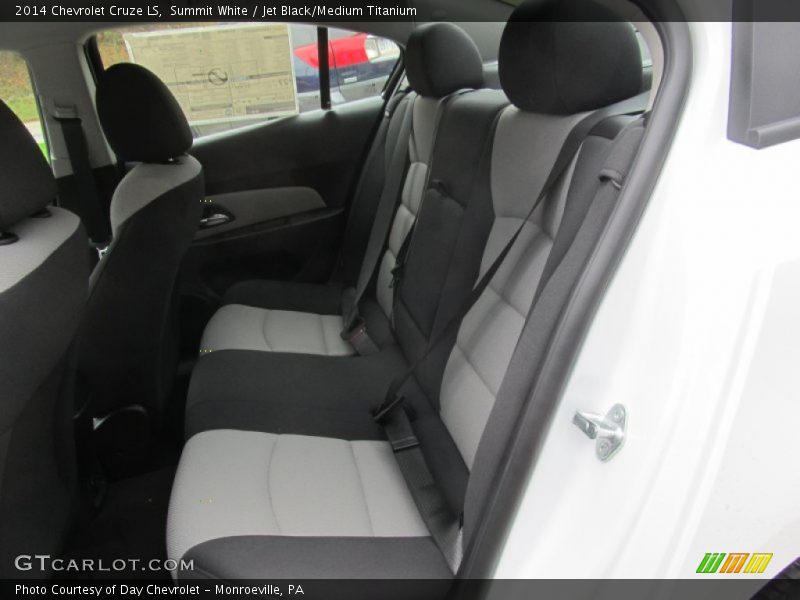Summit White / Jet Black/Medium Titanium 2014 Chevrolet Cruze LS