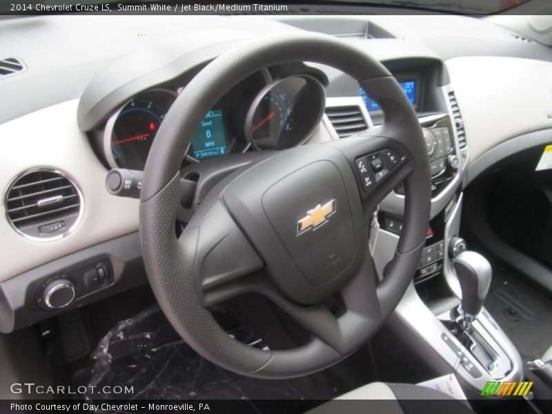 Summit White / Jet Black/Medium Titanium 2014 Chevrolet Cruze LS