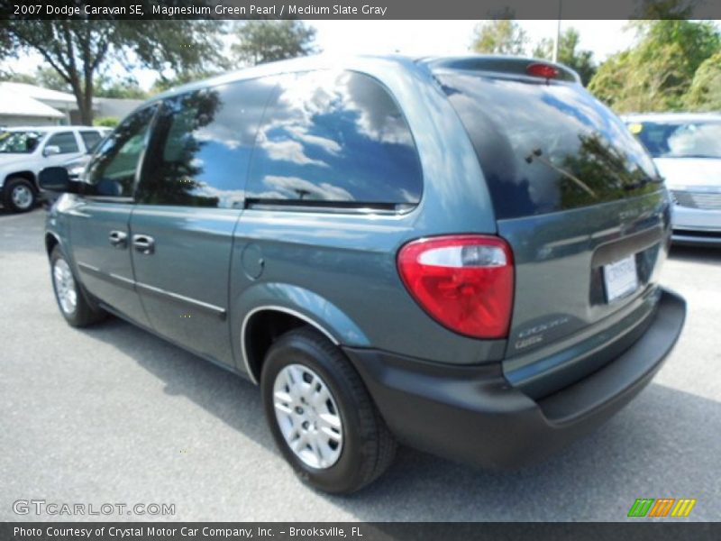 Magnesium Green Pearl / Medium Slate Gray 2007 Dodge Caravan SE