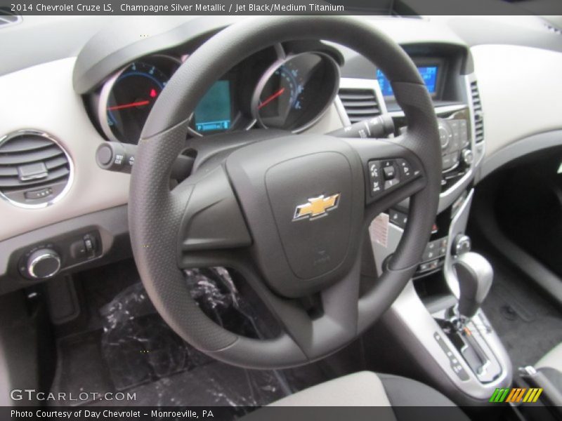 Champagne Silver Metallic / Jet Black/Medium Titanium 2014 Chevrolet Cruze LS