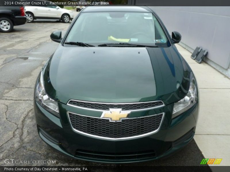 Rainforest Green Metallic / Jet Black 2014 Chevrolet Cruze LT
