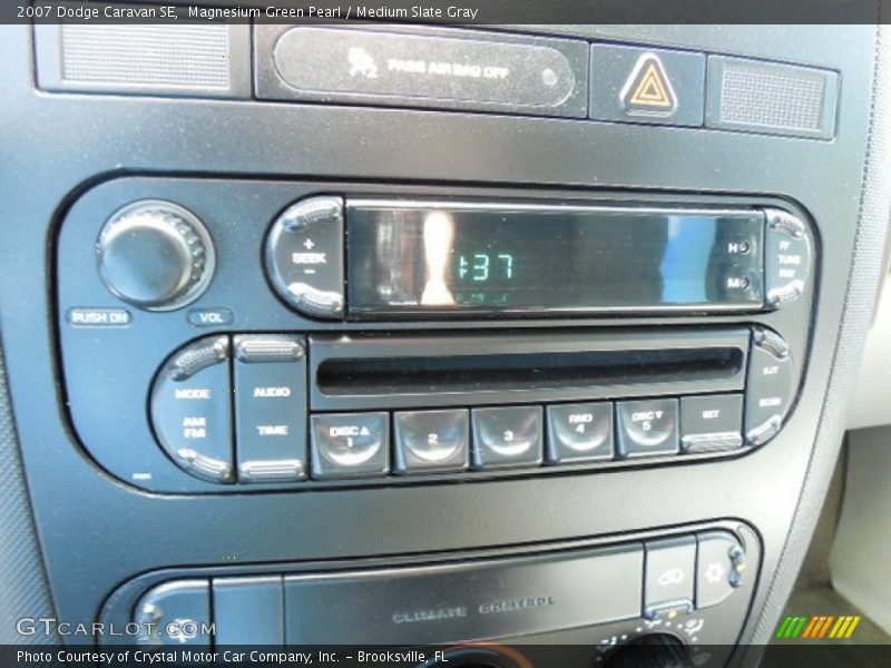 Magnesium Green Pearl / Medium Slate Gray 2007 Dodge Caravan SE
